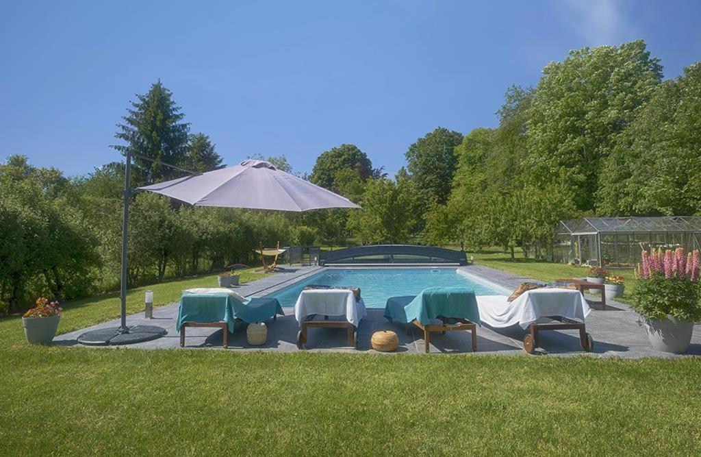 Le Logis Du Regisseur Bed and Breakfast Charny-Oree-de-Puisaye Εξωτερικό φωτογραφία